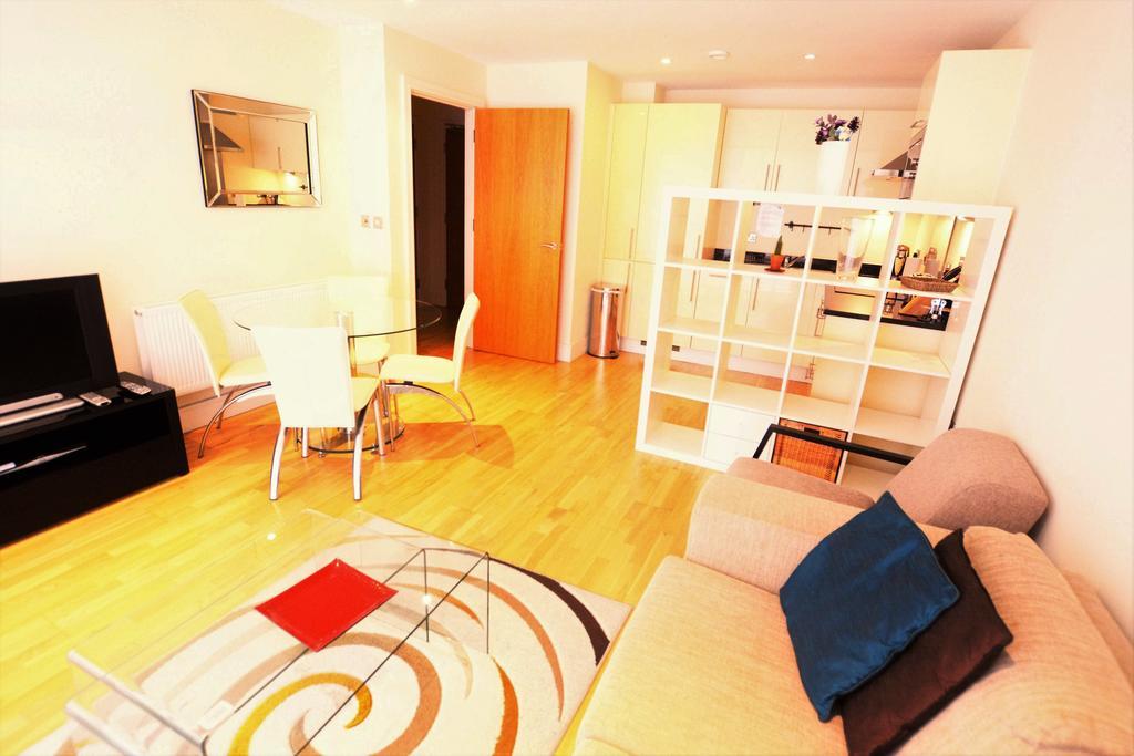 Apartahotel Zen - Excel & O2 Arena